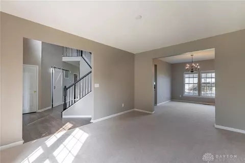 20 Stanton Dr, Springboro, OH 45066 photo 2