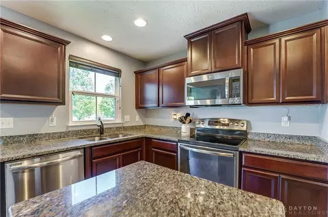 24 Kameron Dr, Monroe, OH 45050 photo 9
