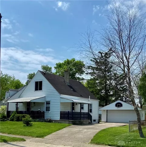 1813 Rainbow Dr, Dayton, OH 45420 photo 1