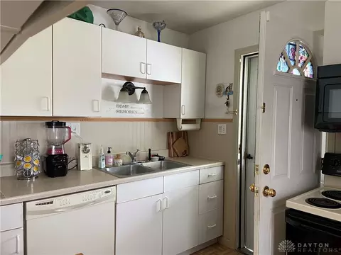 1813 Rainbow Dr, Dayton, OH 45420 photo 20