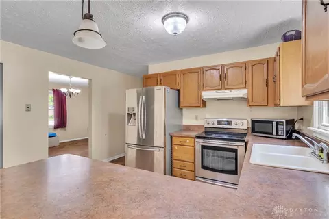 9788 Rose Arbor Dr, Dayton, OH 45458 photo 12