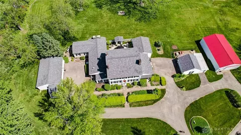 80 Glencroft Pl, Centerville, OH 45459 photo 2