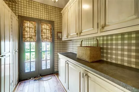 2324 Saint Paris Pike, Springfield, OH 45504 photo 32