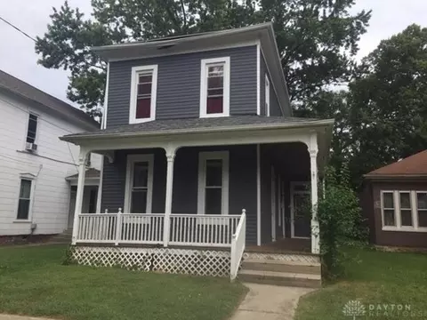 158 E Third St, Xenia, OH 45385