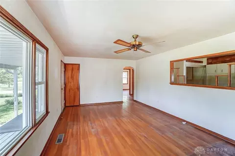 1916 Elwood Ln, Springfield, OH 45506 photo 8