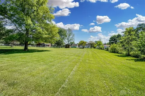 1916 Elwood Ln, Springfield, OH 45506 photo 32