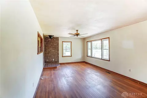 1916 Elwood Ln, Springfield, OH 45506 photo 7
