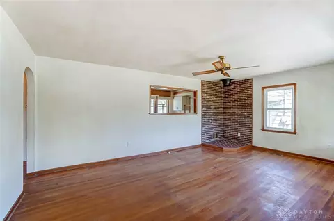 1916 Elwood Ln, Springfield, OH 45506 photo 9