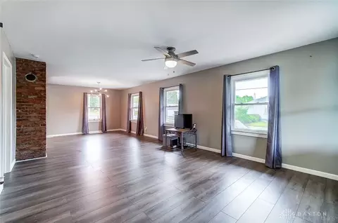 2403 Beatrice St, Springfield, OH 45503 photo 6