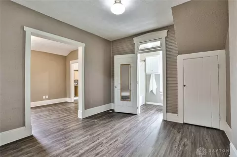 809 E Franklin St, Troy, OH 45373 photo 8