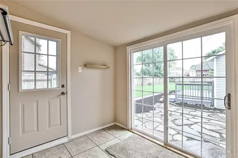 809 E Franklin St, Troy, OH 45373 photo 31