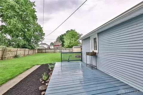 809 E Franklin St, Troy, OH 45373 photo 23