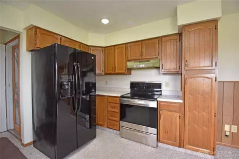 7850 Troy Rd, Springfield, OH 45502 photo 12