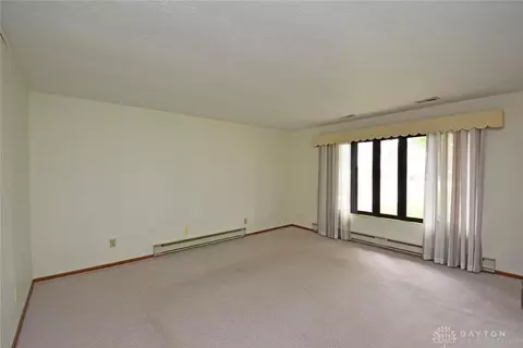 7850 Troy Rd, Springfield, OH 45502 photo 5