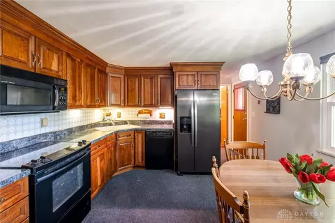 1515 Attleboro Ave, Springfield, OH 45503 photo 10