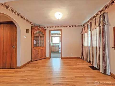 2120 Maiden Ln, Springfield, OH 45504 photo 6