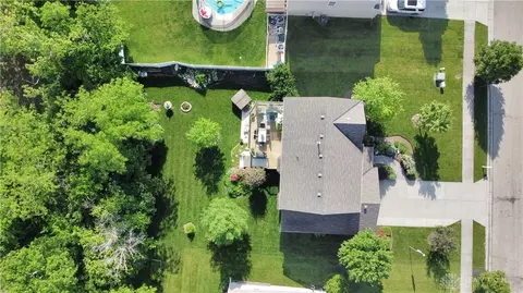 616 Edgewood Dr, Monroe, OH 45050 photo 9