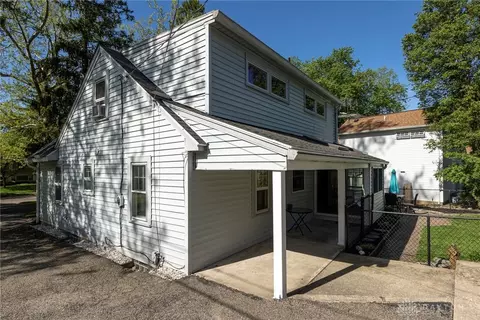 800 Riverside Dr, Springfield, OH 45504 photo 2