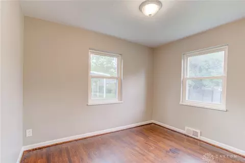 321 E Nottingham Rd, Dayton, OH 45405 photo 26
