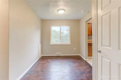 321 E Nottingham Rd, Dayton, OH 45405 photo 15