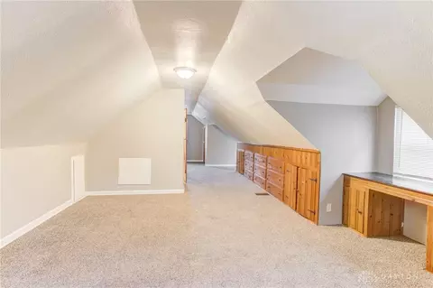321 E Nottingham Rd, Dayton, OH 45405 photo 32
