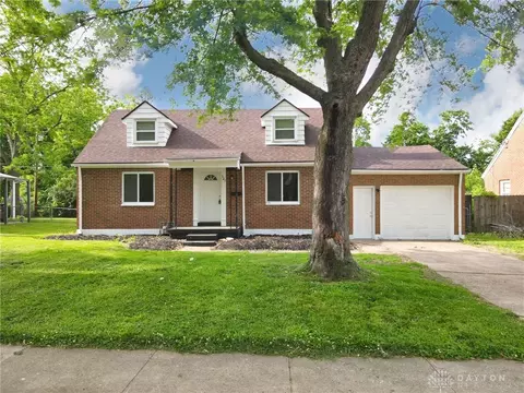 321 E Nottingham Rd, Dayton, OH 45405 photo 1