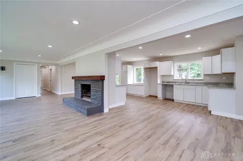 3749 E Patterson Rd, Beavercreek, OH 45430 photo 11