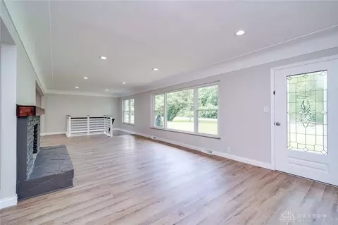 3749 E Patterson Rd, Beavercreek, OH 45430 photo 6