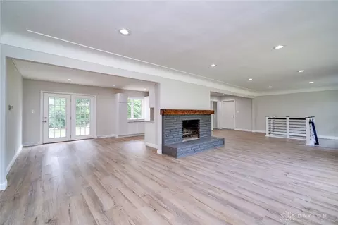 3749 E Patterson Rd, Beavercreek, OH 45430 photo 7