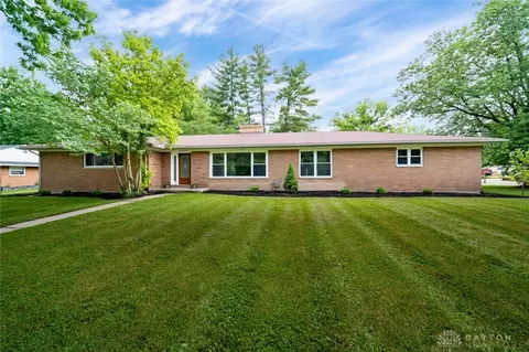 3749 E Patterson Rd, Beavercreek, OH 45430 photo 1