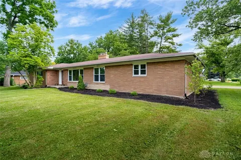 3749 E Patterson Rd, Beavercreek, OH 45430 photo 3