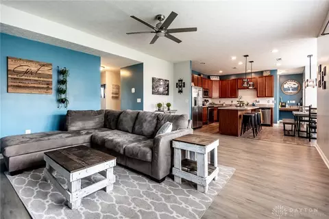 692 Hafton Ct, Maineville, OH 45039 photo 8