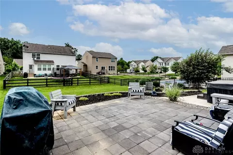 692 Hafton Ct, Maineville, OH 45039 photo 31