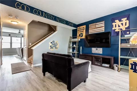 692 Hafton Ct, Maineville, OH 45039 photo 3