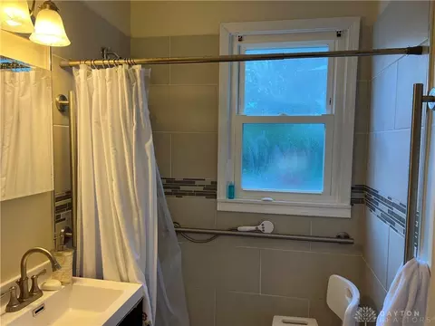 1413 N Plum St, Springfield, OH 45504 photo 13