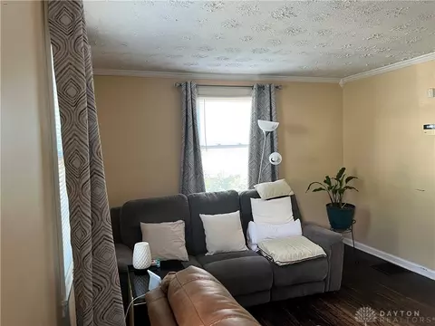 1413 N Plum St, Springfield, OH 45504 photo 7