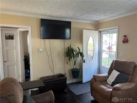 1413 N Plum St, Springfield, OH 45504 photo 6