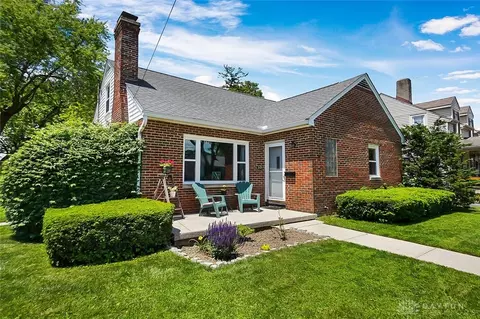347 Lawnview Ave, Springfield, OH 45505 photo 2