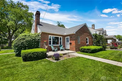 347 Lawnview Ave, Springfield, OH 45505 photo 3