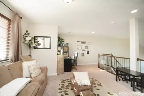 1071 Bluffview Dr, Fairborn, OH 45324 photo 24