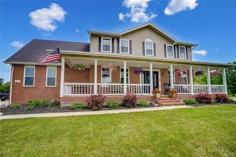 770 Victory Rd, Springfield, OH 45504 photo 2