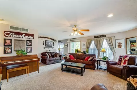 318 Victory Rd, Springfield, OH 45504 photo 13