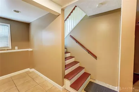 5218 E County Line Rd, Springfield, OH 45502 photo 30