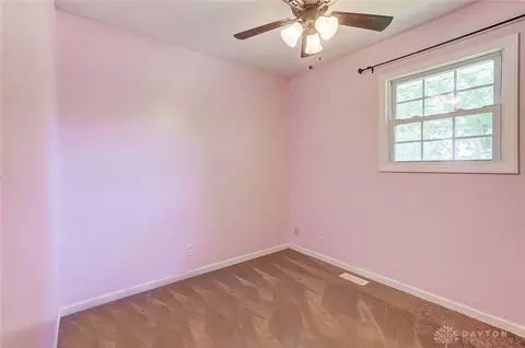 5218 E County Line Rd, Springfield, OH 45502 photo 27