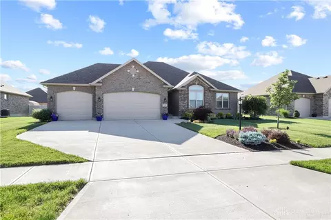 370 Sunset Dr, Franklin, OH 45005 photo 4