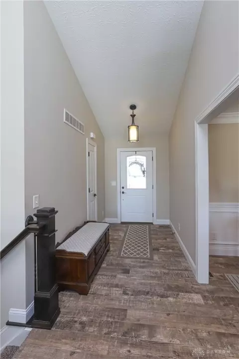 370 Sunset Dr, Franklin, OH 45005 photo 5