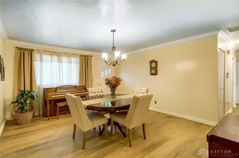 134 Bayham Dr, Cincinnati, OH 45218 photo 7