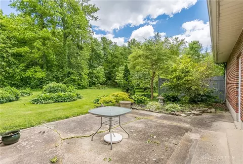 2270 Ebersole Rd, Springfield, OH 45502 photo 23