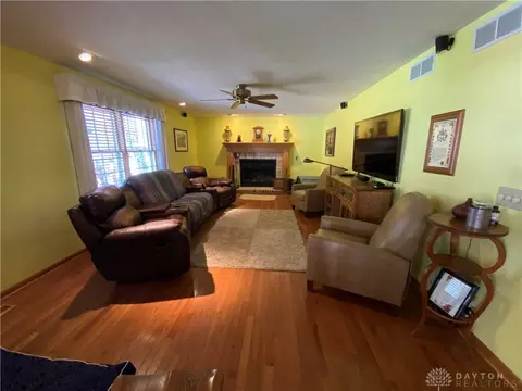 513 Rockview Dr, Springfield, OH 45504 photo 32
