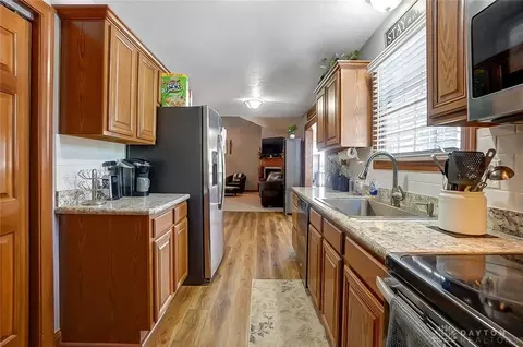 709 Hiser Ave, Springfield, OH 45503 photo 6